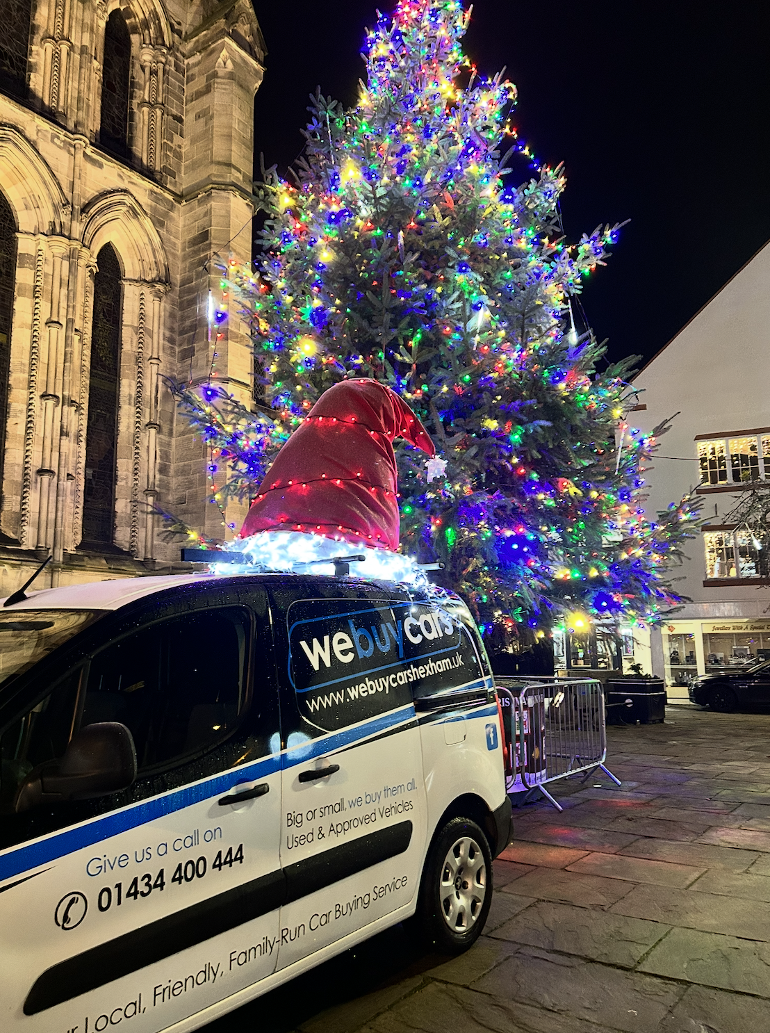 Christmas Photos 2022, We buy cars, Hexham, North Tyne Truck Run - Image 1